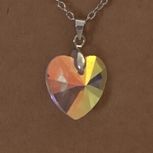 NWOT – Aurora Borealis glass crystal heart pendant on 20” stainless steel chain